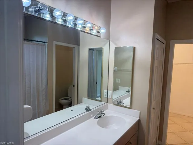 7899 Sandel Wood Cir W, Fort Myers, Florida 33908