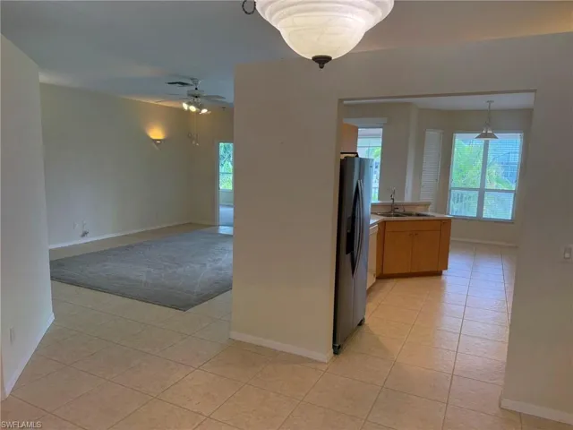 7899 Sandel Wood Cir W, Fort Myers, Florida 33908
