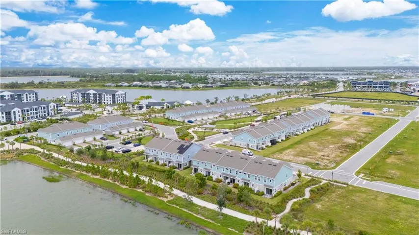17319 Peregrine Way, Babcock Ranch, Florida 33982