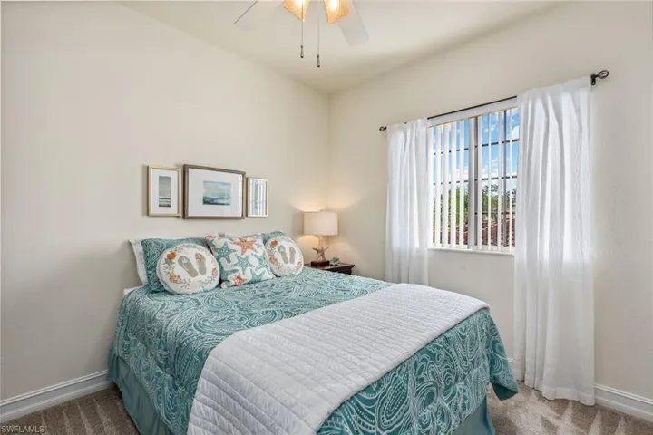 675 Luisa LN # 2, NAPLES FL 34104