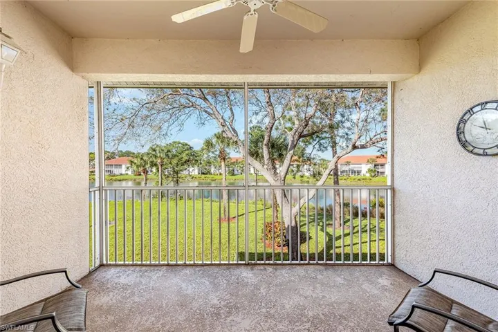 675 Luisa LN # 2, NAPLES FL 34104