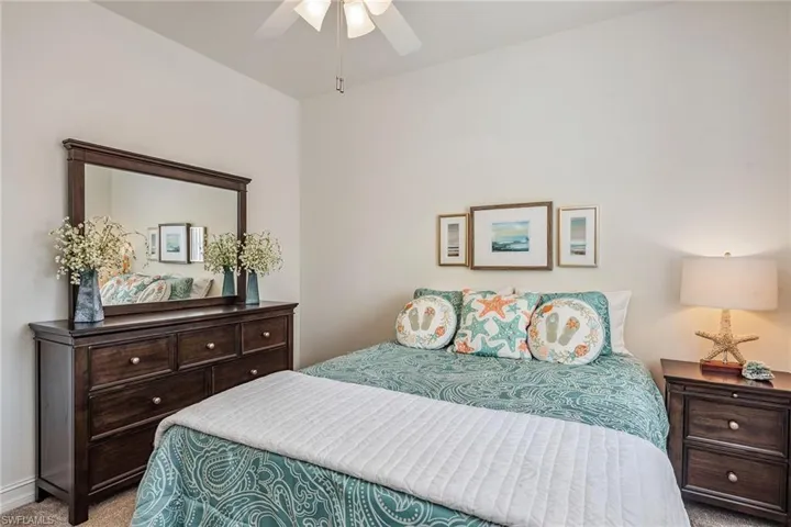 675 Luisa LN # 2, NAPLES FL 34104