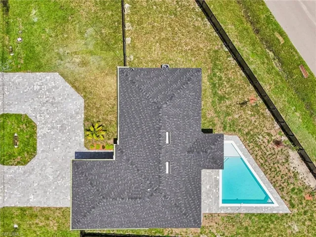 Bird's eye view of a pool