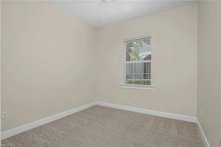 7162 Dominica Dr, Naples, Florida 34113
