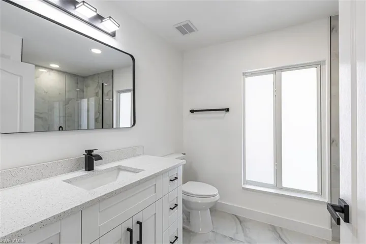 1230 13th Ave, Cape Coral, Florida 33993