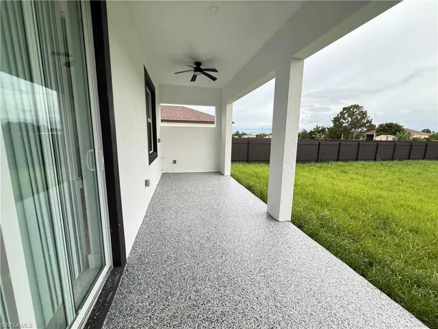 View of patio / terrace with ceiling fan