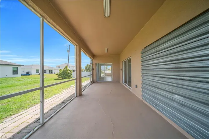 21 Kismet Pkwy E, Cape Coral, Florida 33909