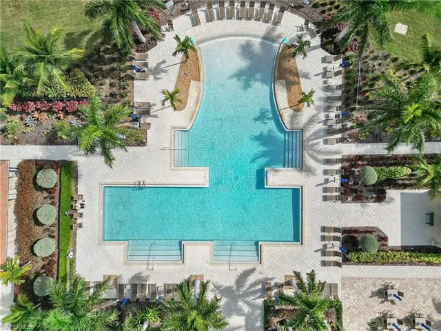 1410  Redona  WAY, Naples, FL 34113