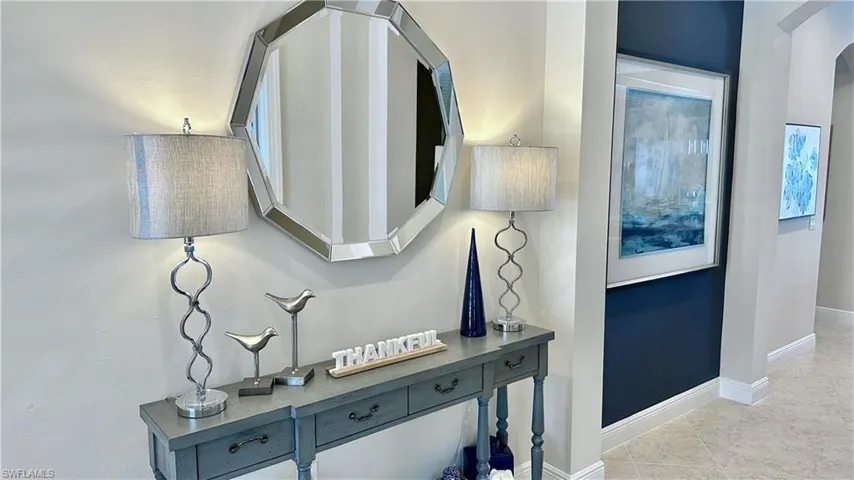 1410  Redona  WAY, Naples, FL 34113