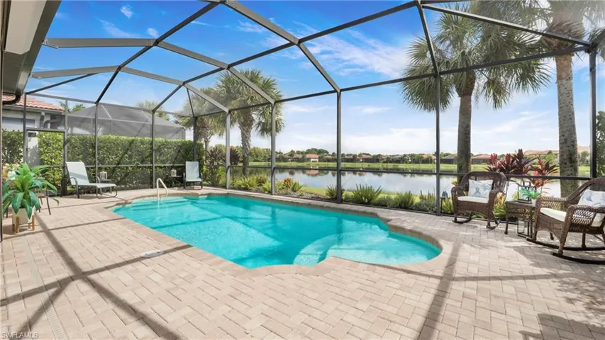 1410  Redona  WAY, Naples, FL 34113