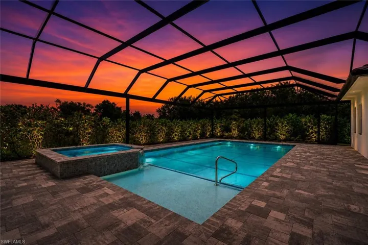 9974 Winterview Dr, Naples, Florida 34109