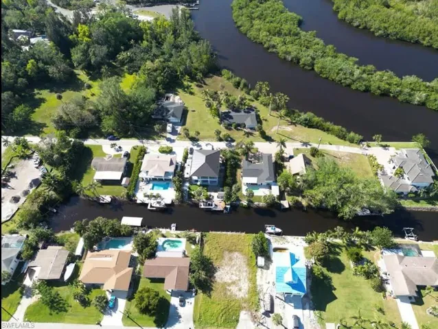 27281  Buccaneer  DR, Bonita Springs, FL 34135
