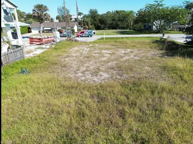 27281  Buccaneer  DR, Bonita Springs, FL 34135