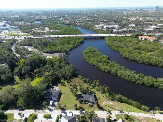 27281  Buccaneer  DR, Bonita Springs, FL 34135