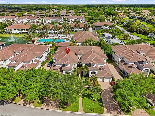 587 Avellino Isles Cir 23101, Naples, Florida 34119