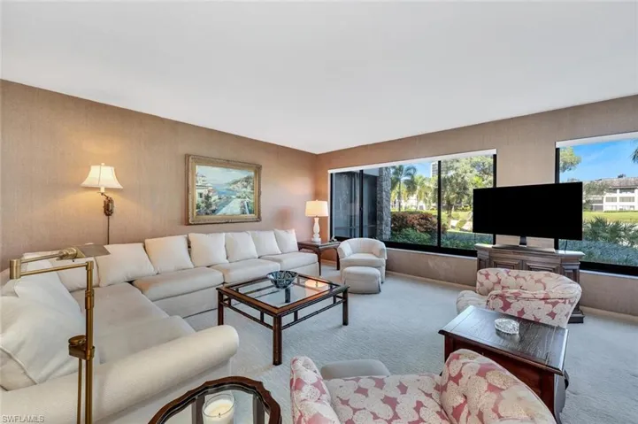 5950 Pelican Bay Blvd 113, Naples, Florida 34108