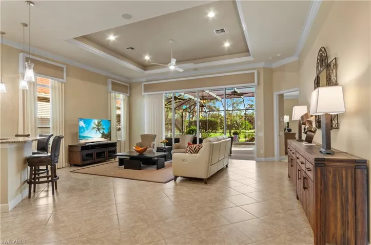 28672  Pienza  CT, Bonita Springs, FL 34135