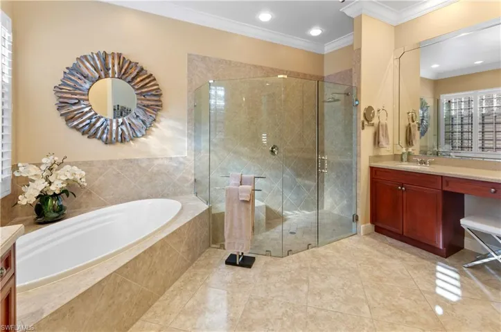 28672  Pienza  CT, Bonita Springs, FL 34135