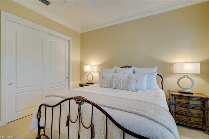 28672  Pienza  CT, Bonita Springs, FL 34135