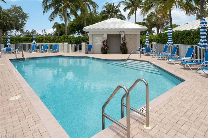 4526 Cardinal Cove Ln, Naples, Florida 34114