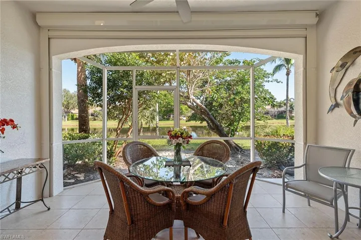 4526 Cardinal Cove Ln, Naples, Florida 34114