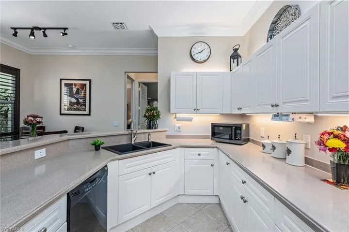 4526 Cardinal Cove Ln, Naples, Florida 34114
