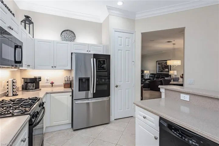 4526 Cardinal Cove Ln, Naples, Florida 34114
