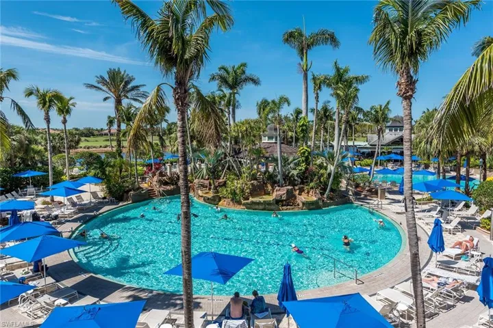 4526 Cardinal Cove Ln, Naples, Florida 34114
