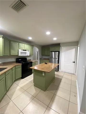 5100 Hanna Ave N, Lehigh Acres, Florida 33971