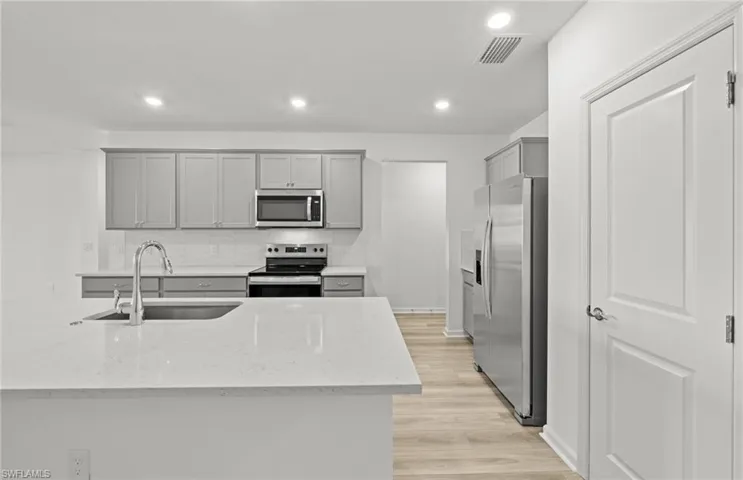 Alder floorplan, homes may vary.