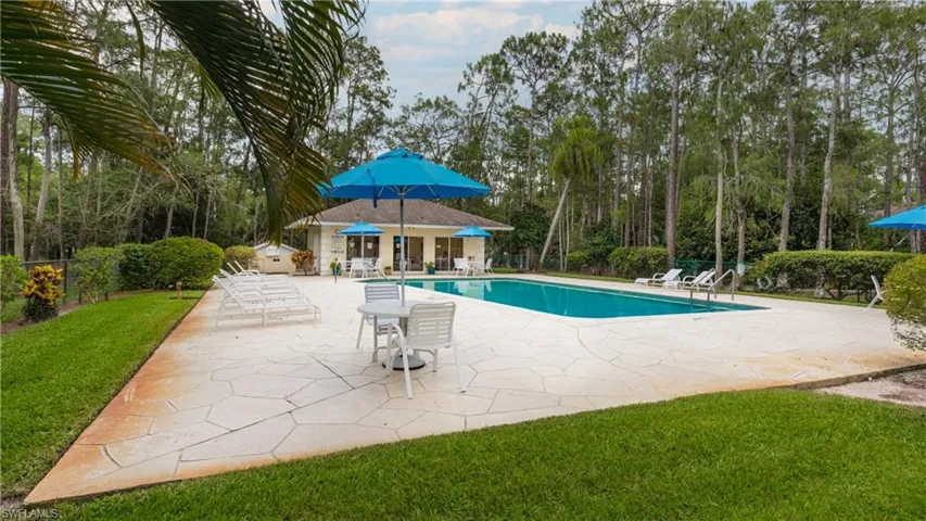 3451  County Barn  RD, Naples, FL 34112