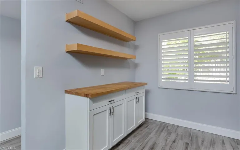 3451  County Barn  RD, Naples, FL 34112