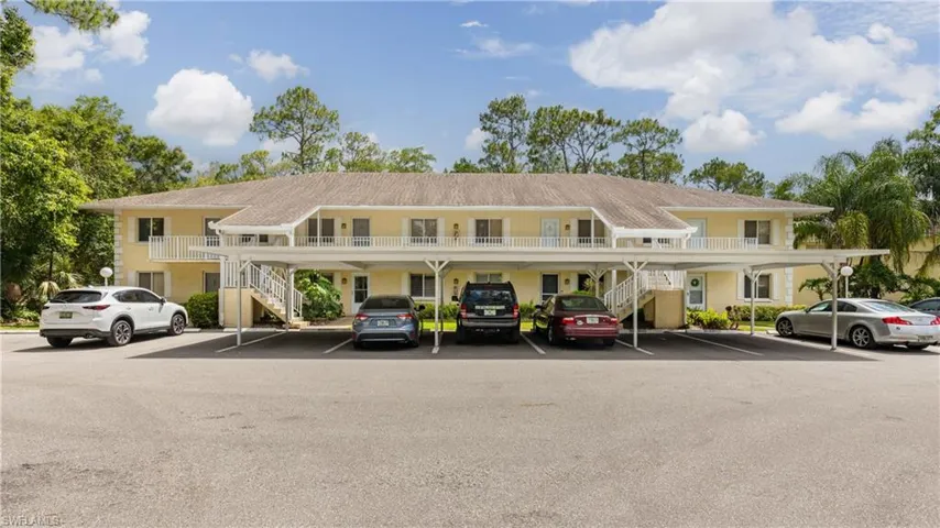 3451  County Barn  RD, Naples, FL 34112