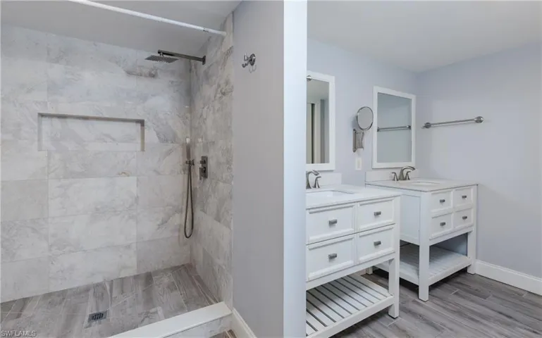 3451  County Barn  RD, Naples, FL 34112