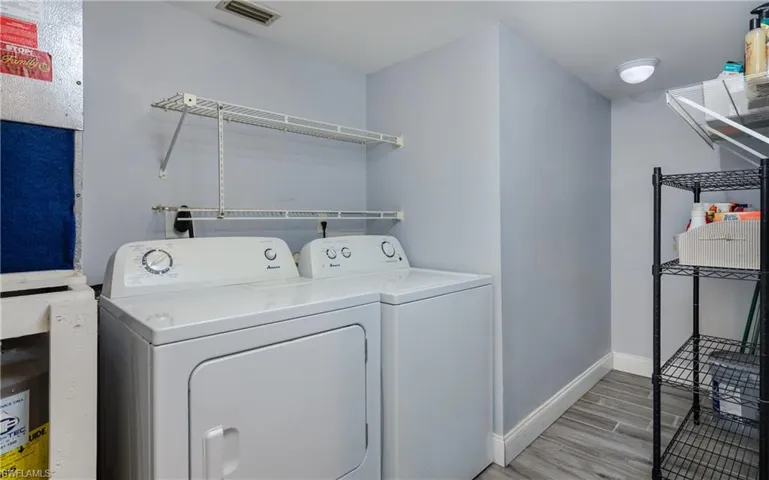 3451  County Barn  RD, Naples, FL 34112