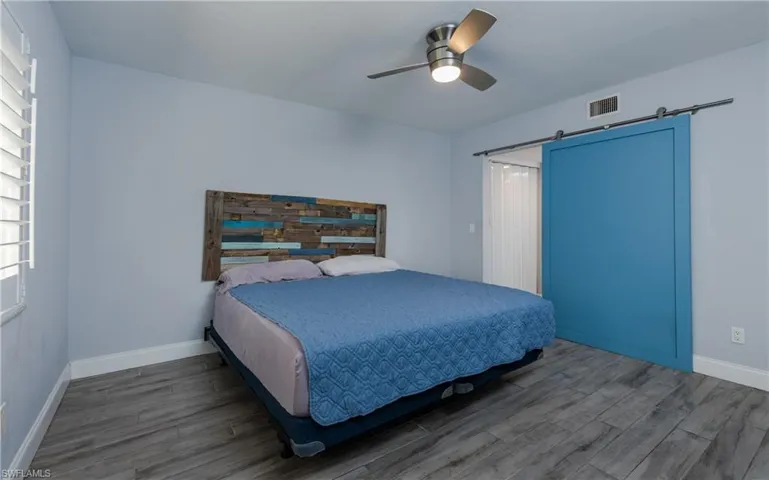 3451  County Barn  RD, Naples, FL 34112