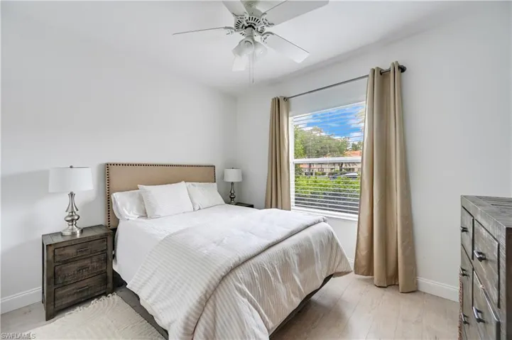 6650 Huntington Lakes Cir 102, Naples, Florida 34119