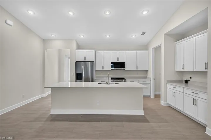 633 Sw 13th St, Cape Coral, Florida 33991