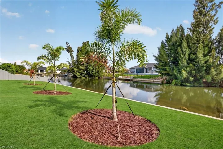 633 Sw 13th St, Cape Coral, Florida 33991