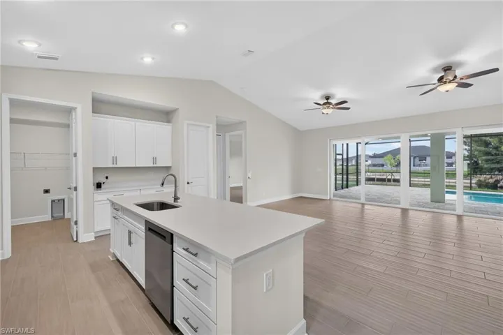 633 Sw 13th St, Cape Coral, Florida 33991