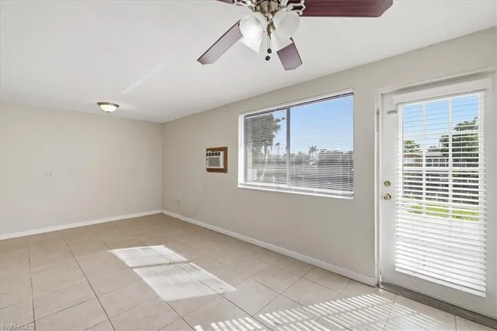 2540 Se 25th Ave, Cape Coral, Florida 33904