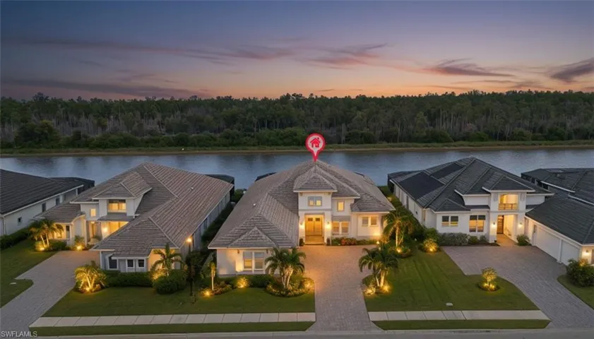 Birdseye view of "rowing lane" and sheer privacy