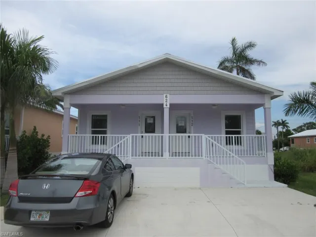 View of front of house with a porch