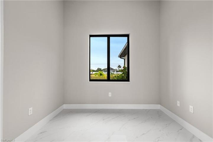 1701 NW 9th TER, CAPE CORAL FL 33993