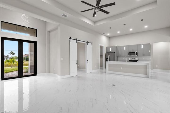 1701 NW 9th TER, CAPE CORAL FL 33993