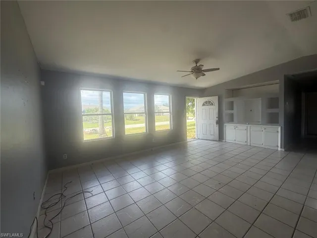706 Sw 31st St, Cape Coral, Florida 33914