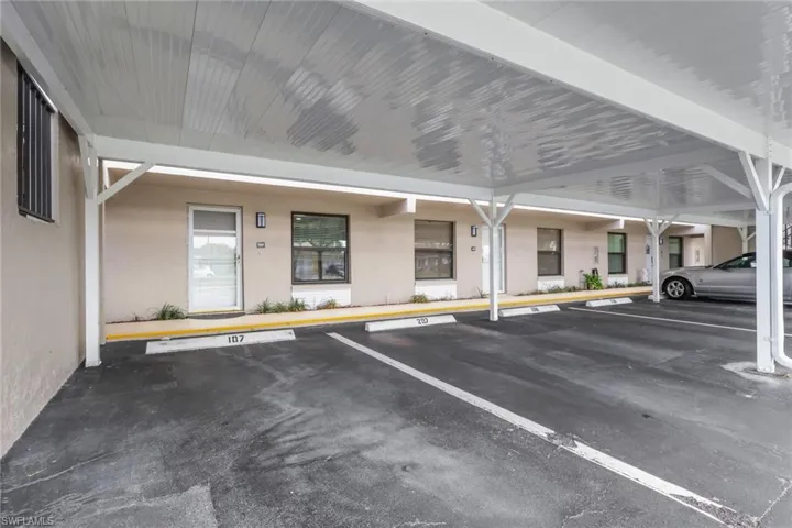 912 48th Ter 107, Cape Coral, Florida 33914