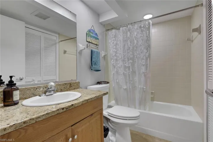 912 48th Ter 107, Cape Coral, Florida 33914
