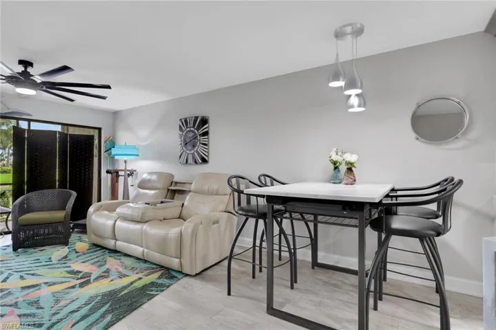 912 48th Ter 107, Cape Coral, Florida 33914