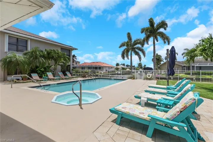 912 48th Ter 107, Cape Coral, Florida 33914